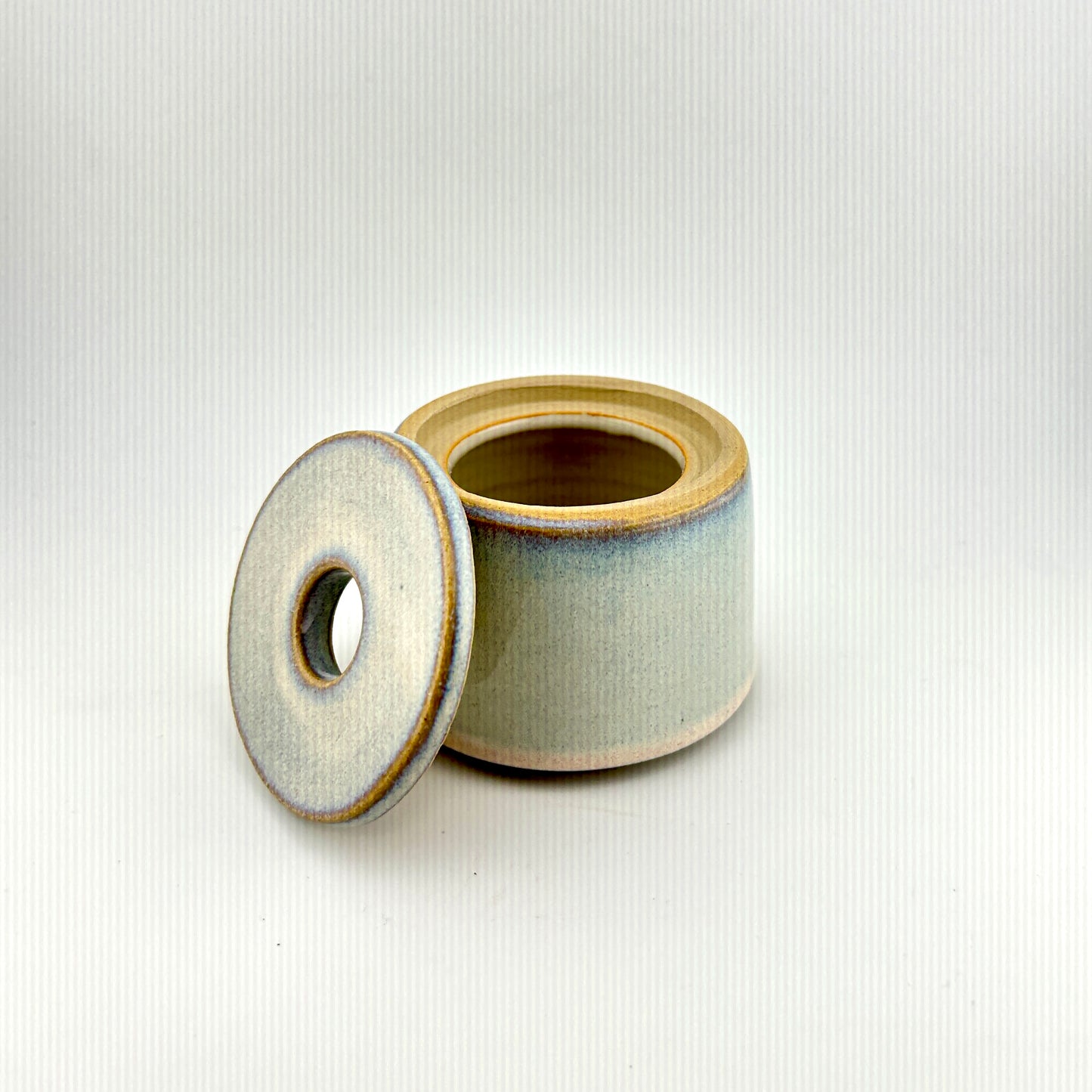 Small jar with donut lid - north pole blue